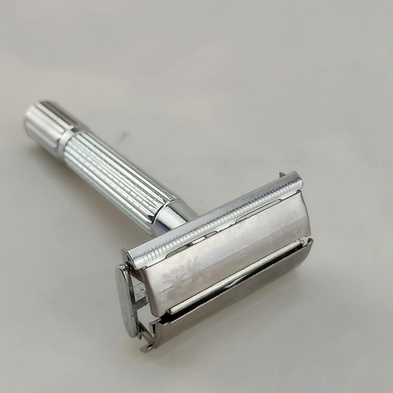 Men's vintage razor